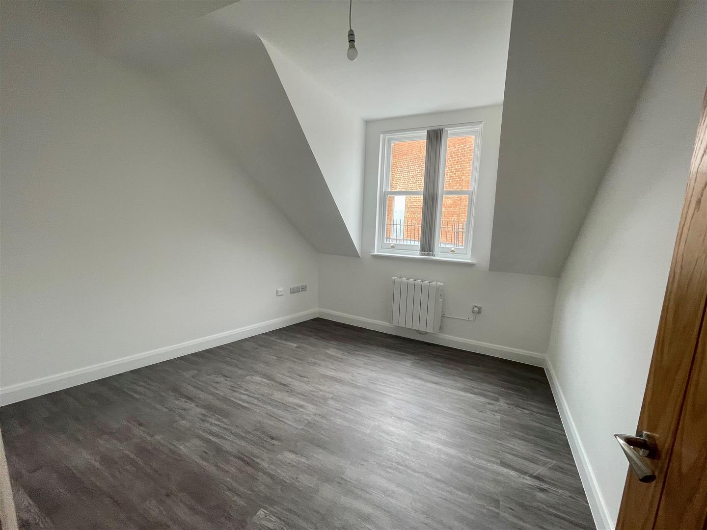 Apartment 6 5-9 Cross Street, Oswestry, SY11 2NF Let Agreed